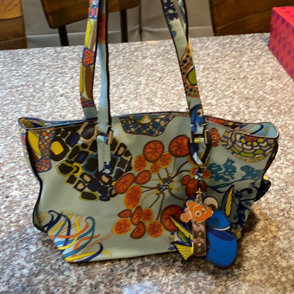 Trina Turk Finding Dorey Limited Edition purse w/charms